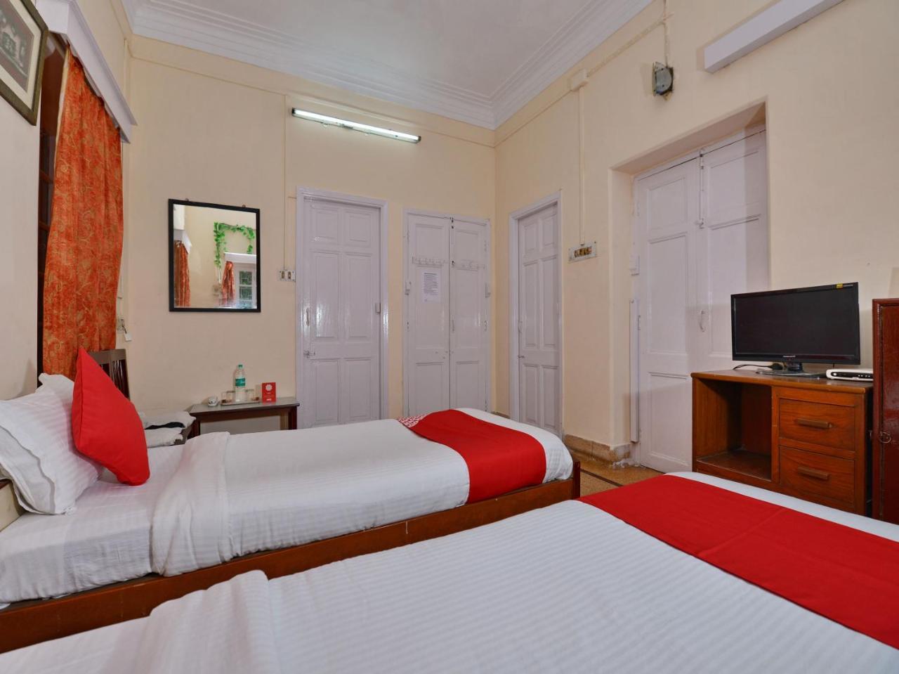 Oyo 10826 Sona Guest House 콜카타 외부 사진